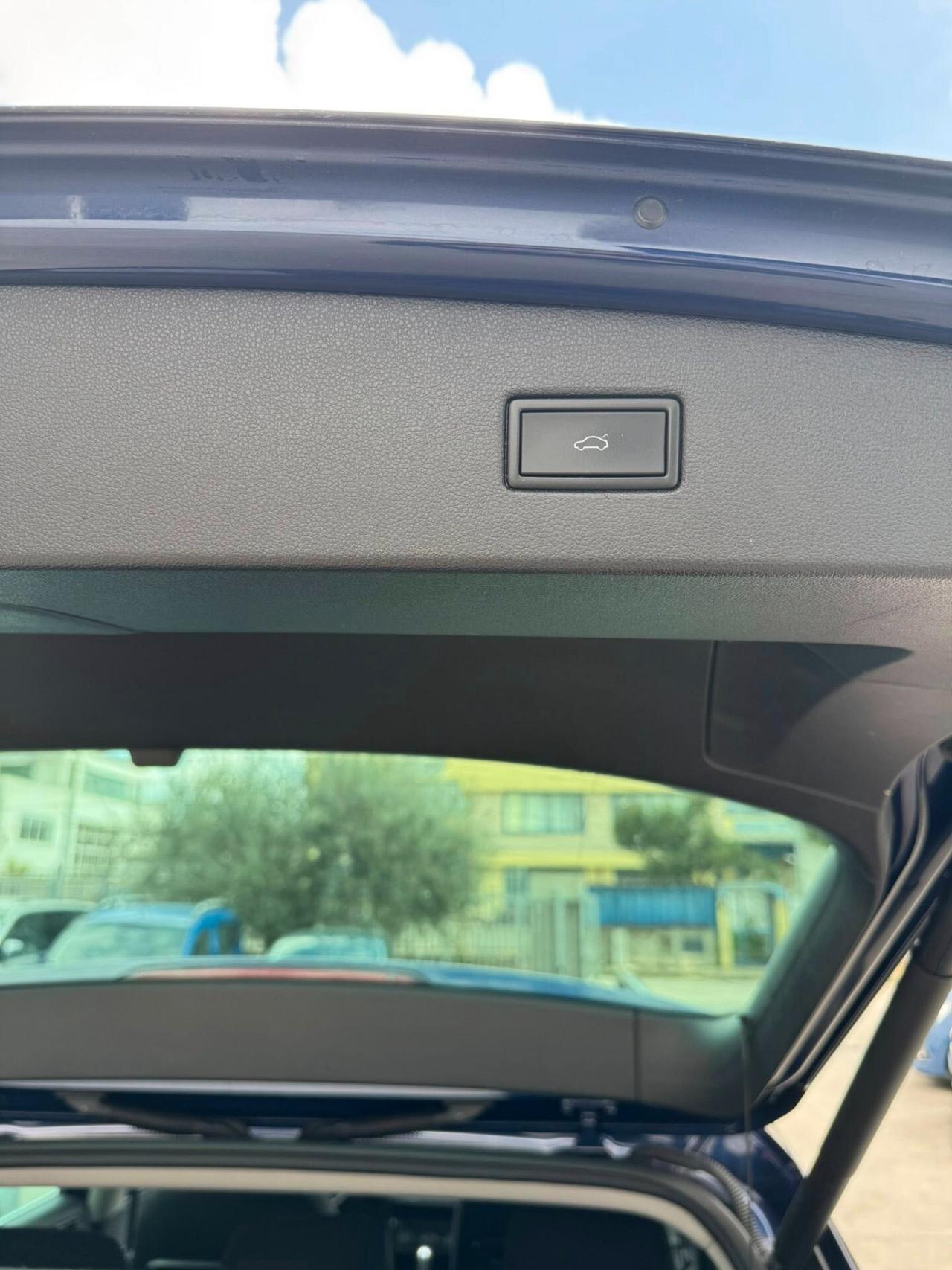 Volkswagen Tiguan 2.0 TDI SCR DSG 150cv VIRTUAL COCKPIT