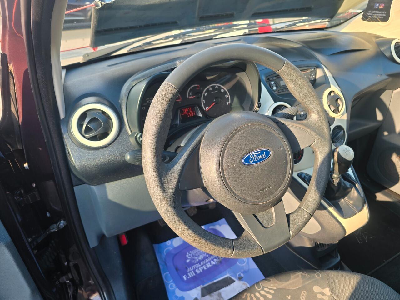 Ford Ka 1.2 8V 69CV Titanium