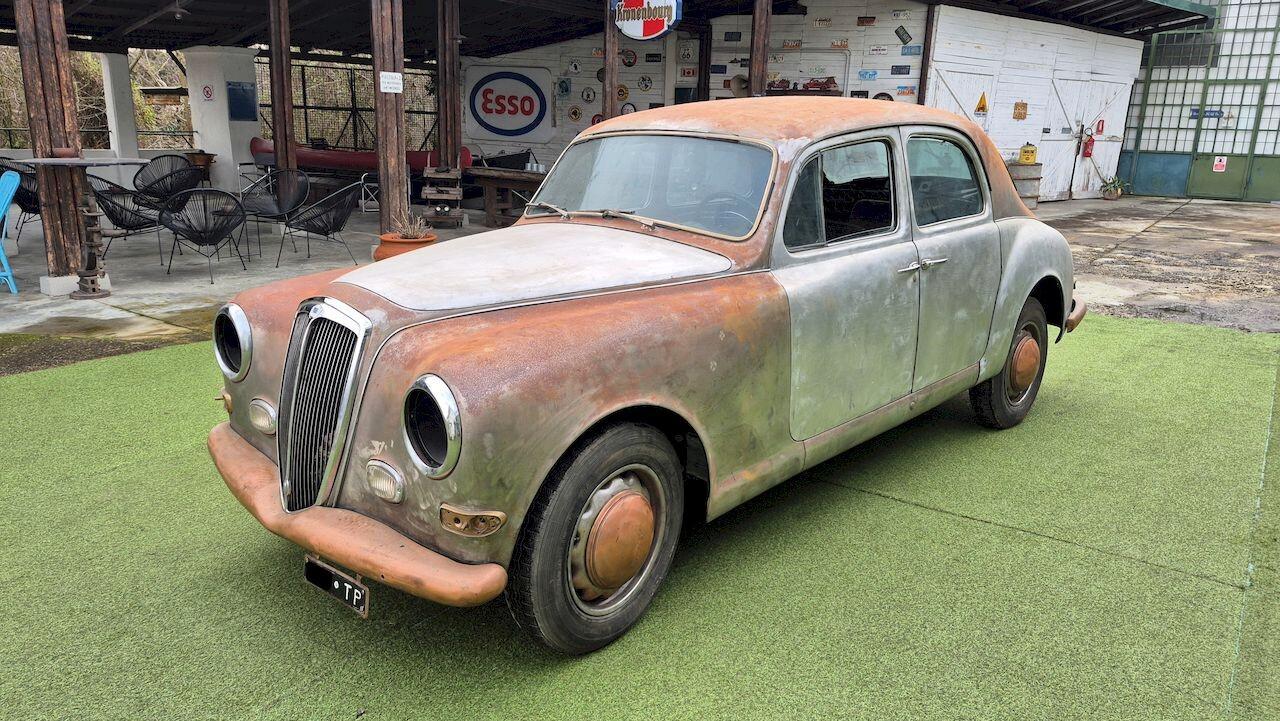 Lancia Aurelia B12S – 1955