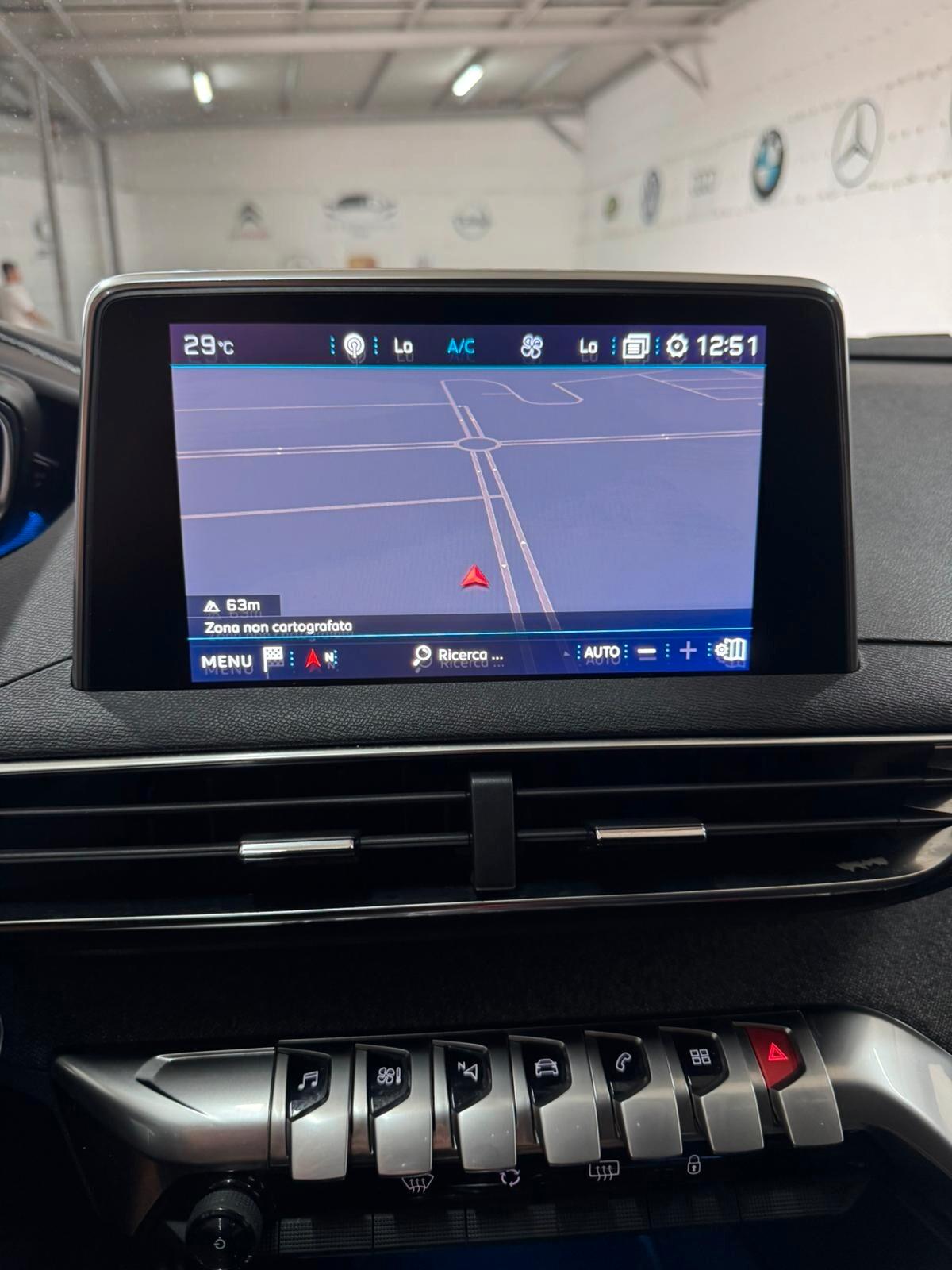 Peugeot 3008 BlueHDi 120 S&S Allure
