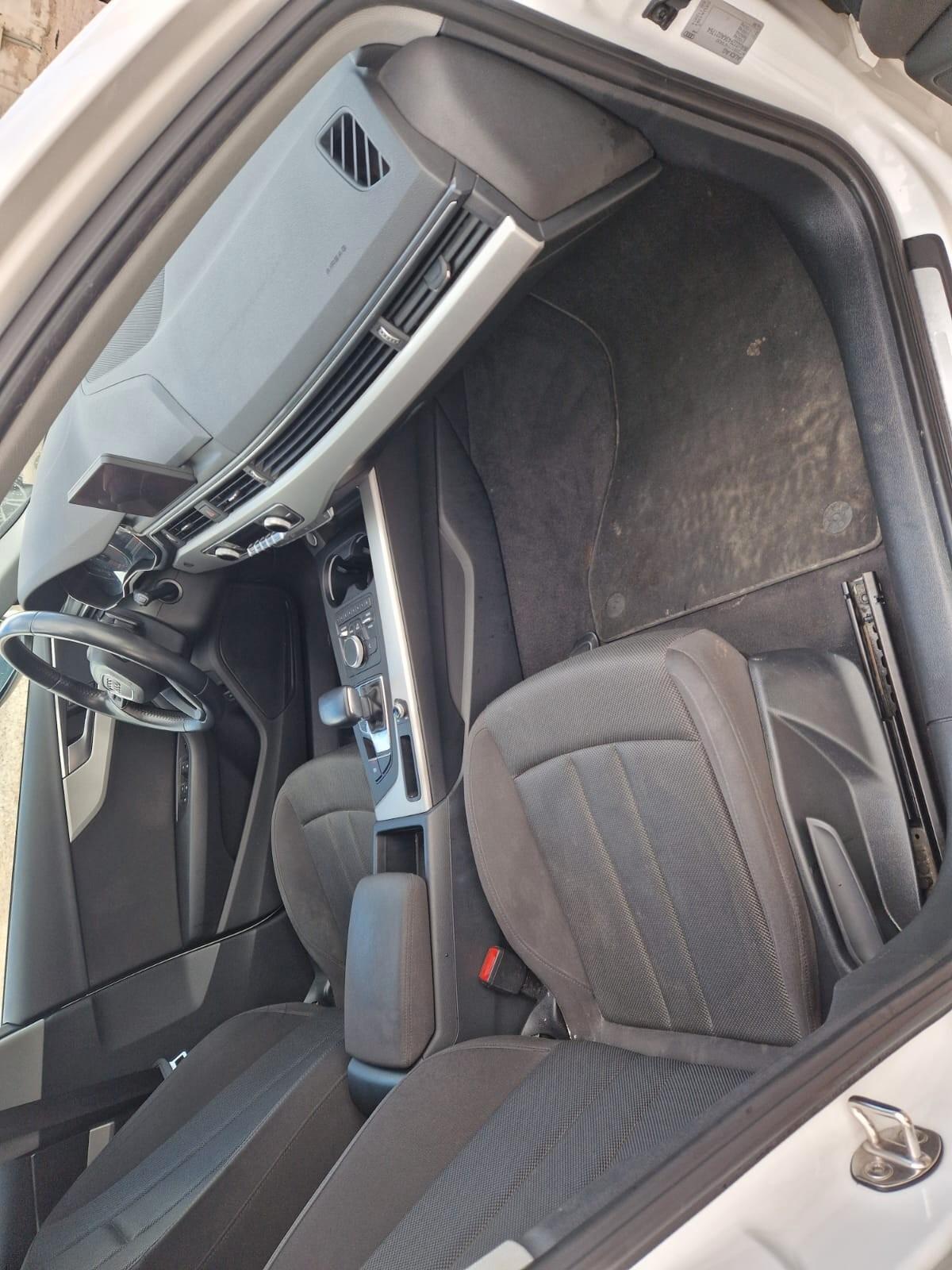 Audi A4 Avant 35 TDI S tronic Business