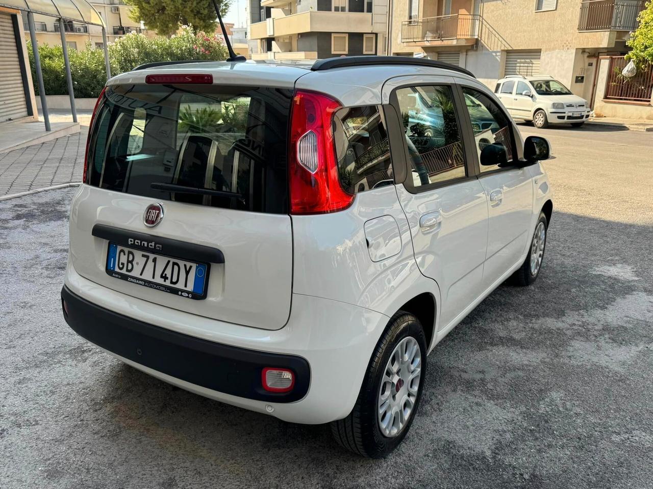 FIAT PANDA 1.2 BENZINA E6 LOUNGE 5P. PERFETTA