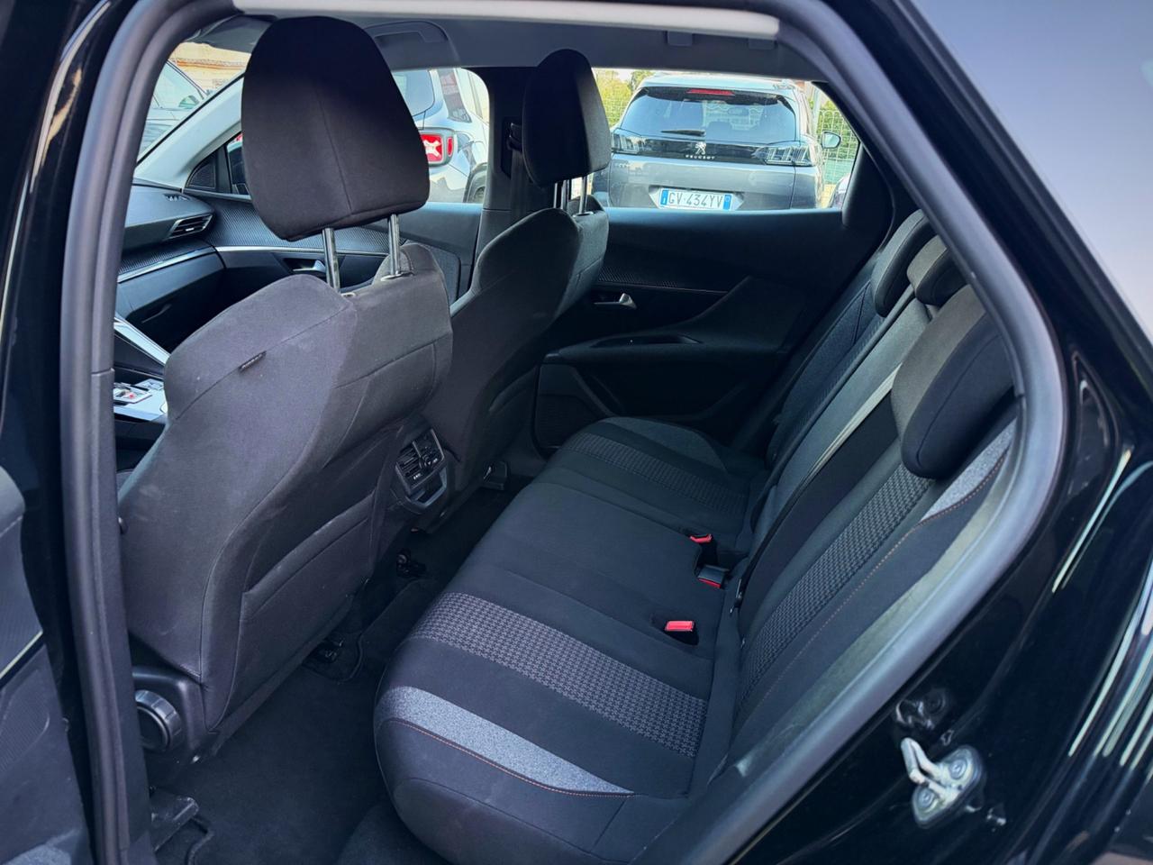 Peugeot 3008 BlueHDi 130 S&S EAT8 GT