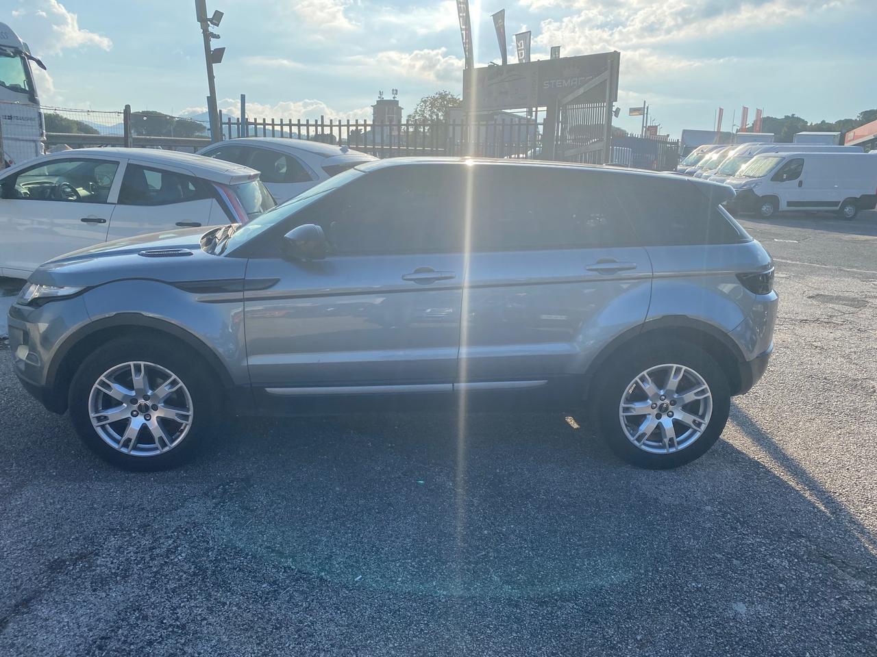 Land Rover Range Evoque 2.2 TD4 5p. Prestige