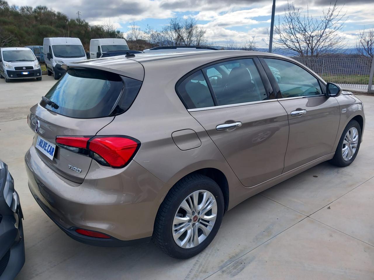 Fiat Tipo 1.6 Mjt S&S 5 porte Lounge