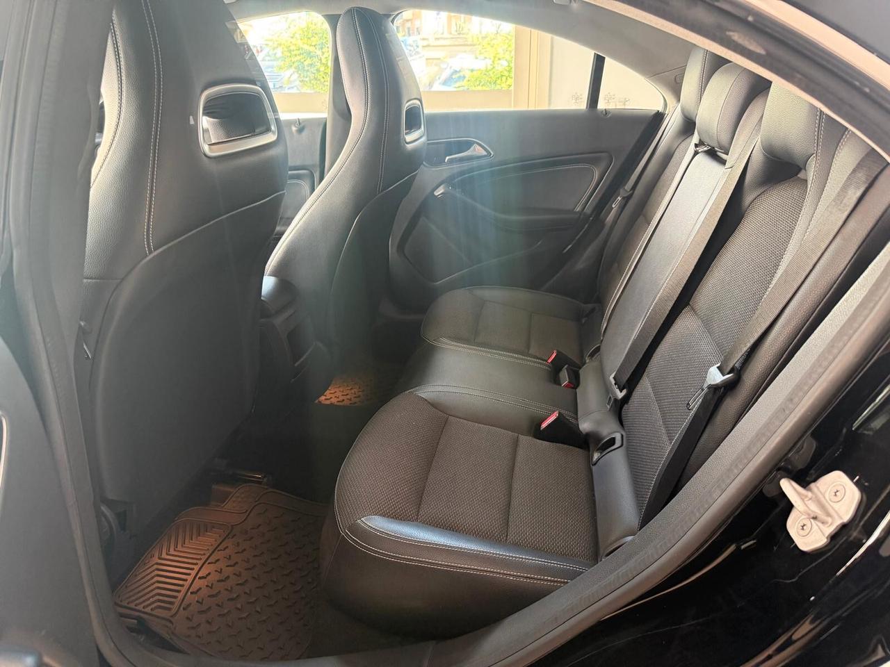 Mercedes-benz CLA 200 CLA 200 CDI Premium