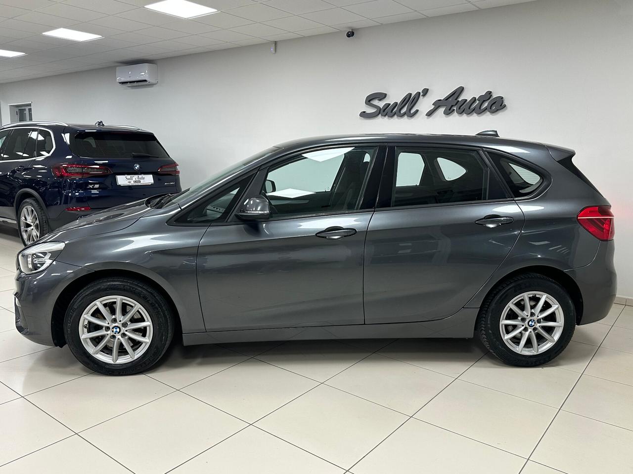 Bmw 2er Active Tourer 218d auto Advantage 150 CV - 2016