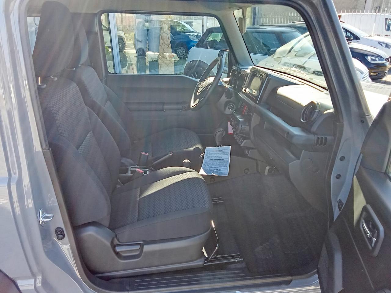 Suzuki Jimny 1.5 4AT TOP