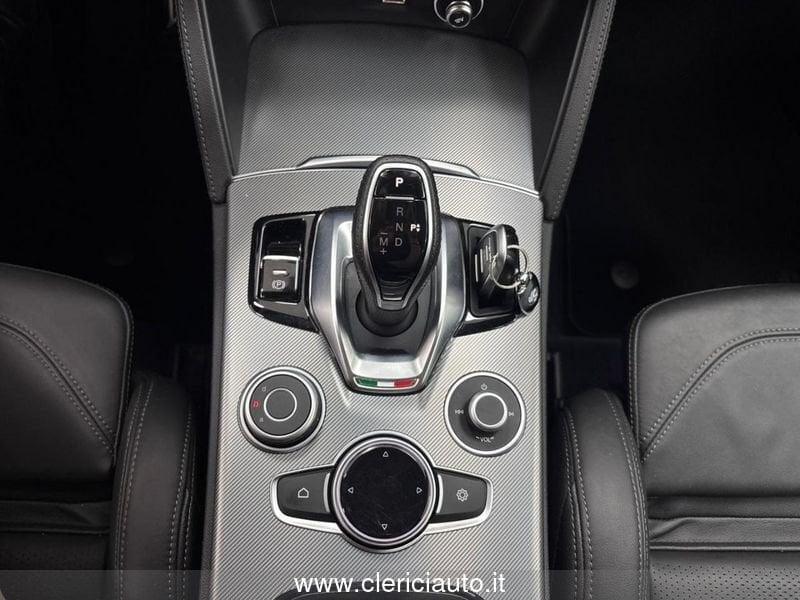 Alfa Romeo Stelvio 2.2 Turbodiesel 210 CV AT8 Q4 Veloce