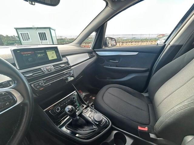 Bmw Serie 2 Tourer Active 214d Advantage F45