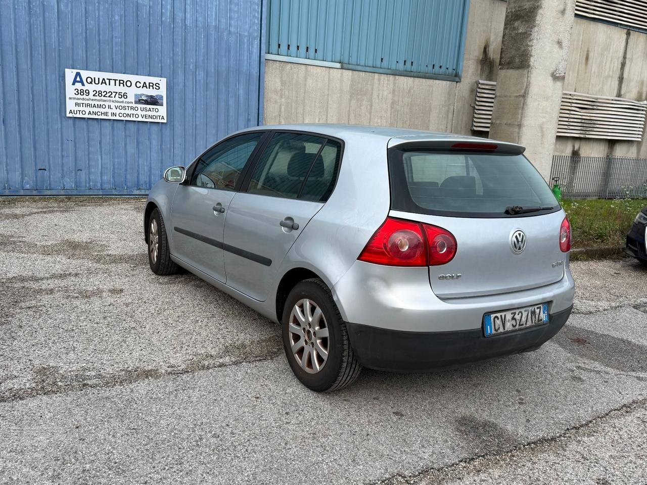 Volkswagen Golf 1.6 16V FSI 5p. Comfortline