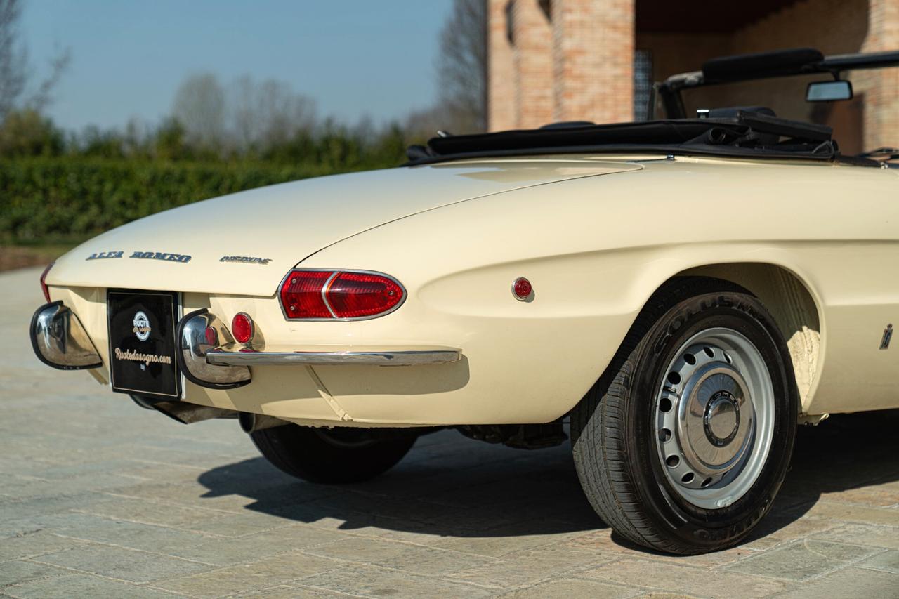 Alfa Romeo 1750 SPIDER VELOCE "OSSO DI SEPPIA" - RDS01385