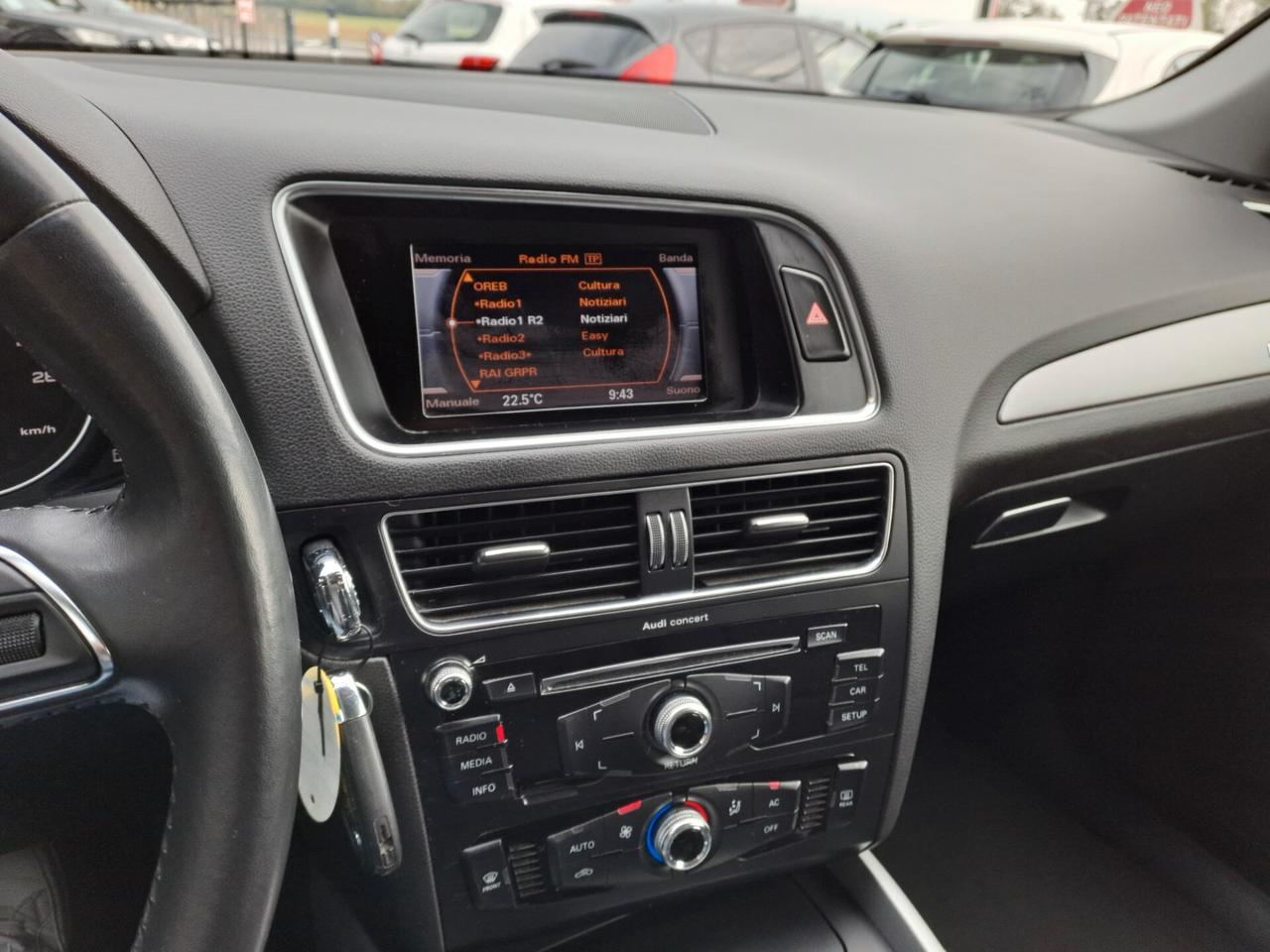 AUDI Q5 2.0 TDI 177CV QUATTRO - CAMBIO MANUALE