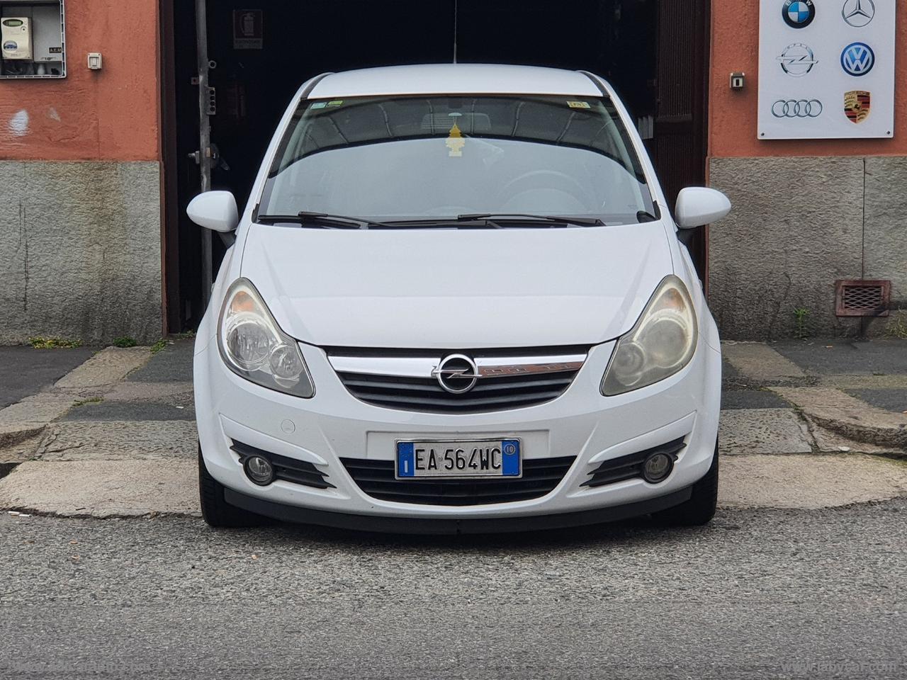 OPEL Corsa 1.2 3p. Sport