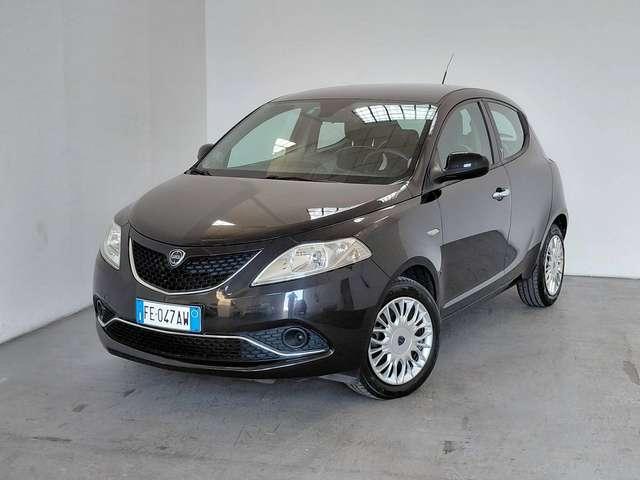 Lancia Ypsilon Ypsilon III 2015 1.2 Platinum 69cv
