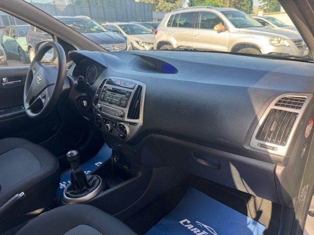 HYUNDAI i20 1.2 5p. Sound Edition