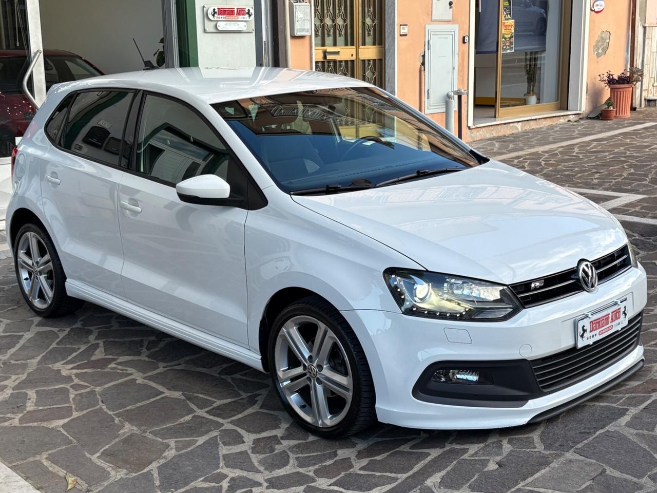 VW Polo 1.6 TDI 90CV DSG 5P R-Line FULL/LED/NAV