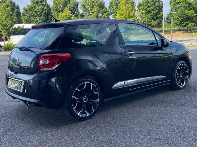 DS AUTOMOBILES DS 3 1.4 VTi 95 Just Black