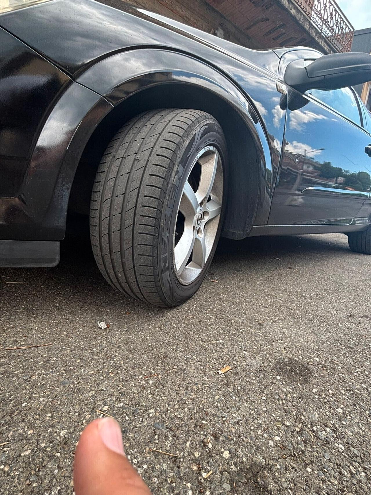 Opel Astra GTC 1.7 CDTI 125CV 3 porte Enjoy