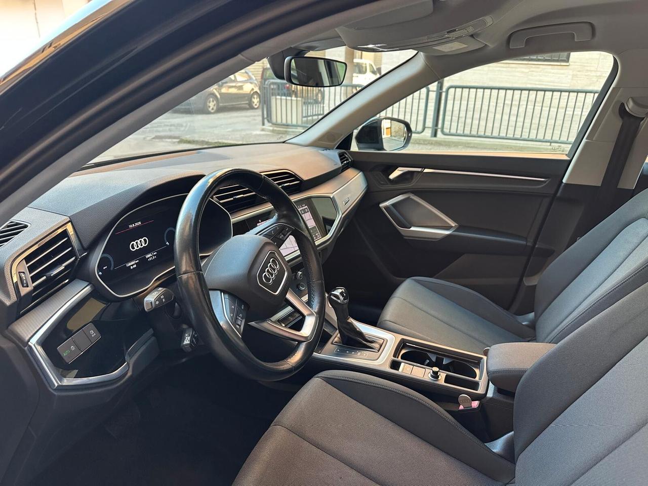 Audi Q3 TDI quattro S tronic Advanced