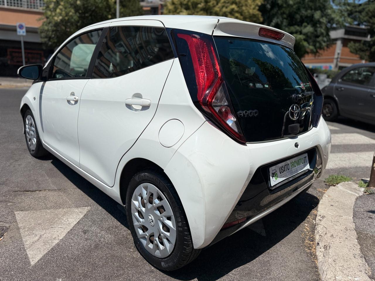 Toyota Aygo 1.0 72cv AUTOMATICA 62.000km