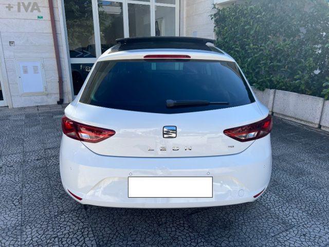 SEAT Leon 1.6 TDI 105 CV DSG 5p