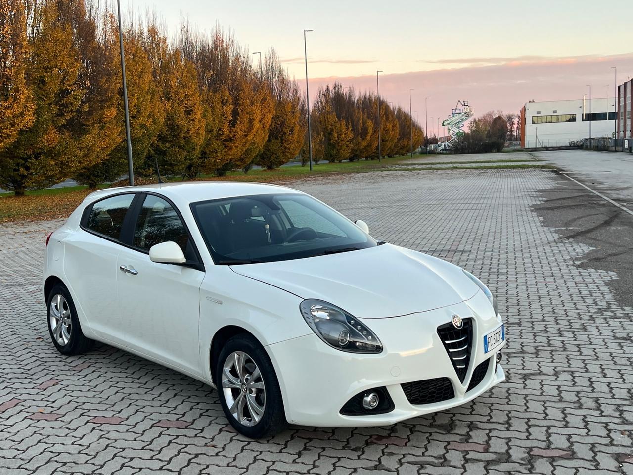 Alfa Romeo Giulietta 1.6 JTDm-2 120 CV Progression