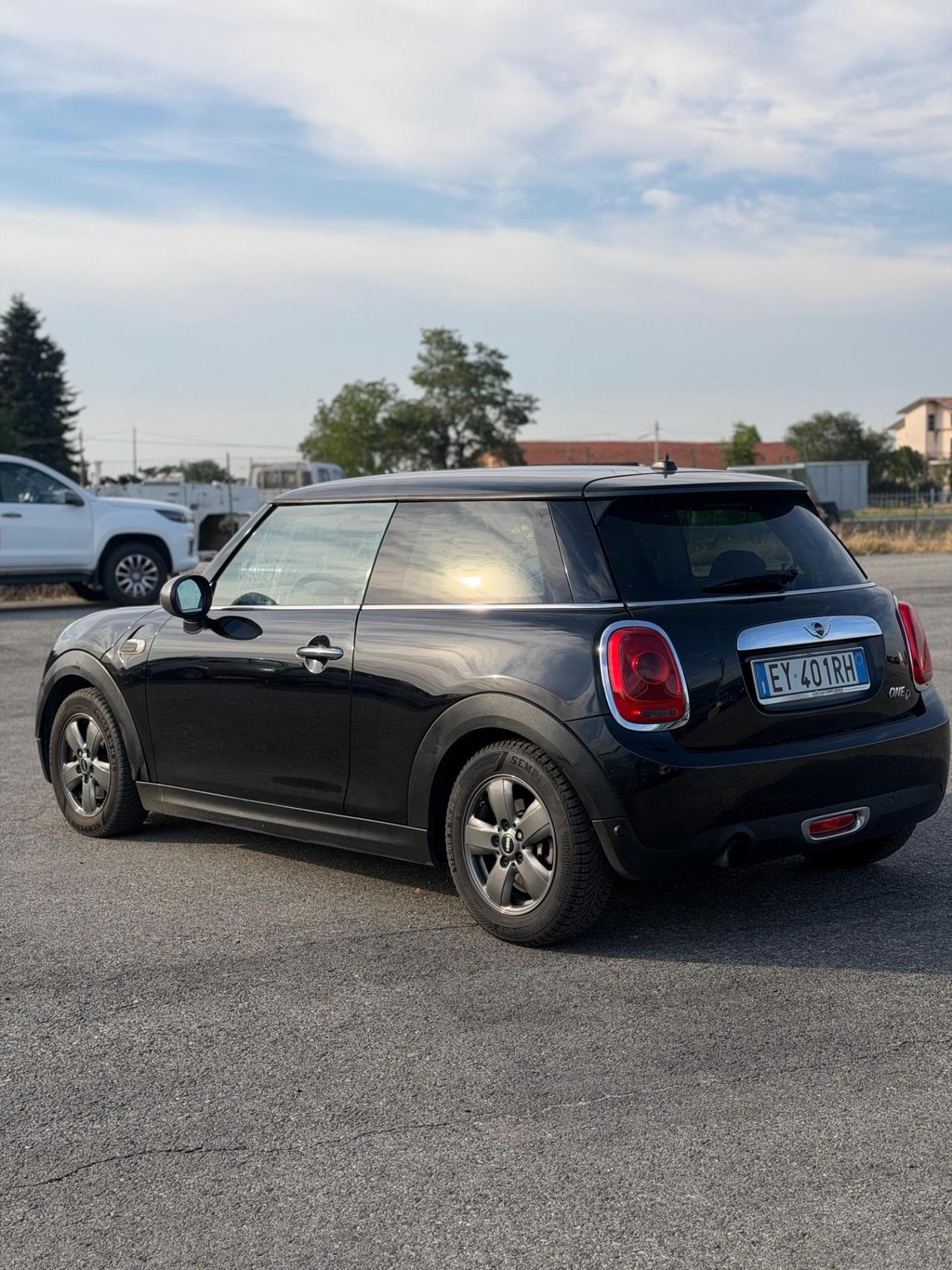 Mini One D 1.5 Cooper Business XL
