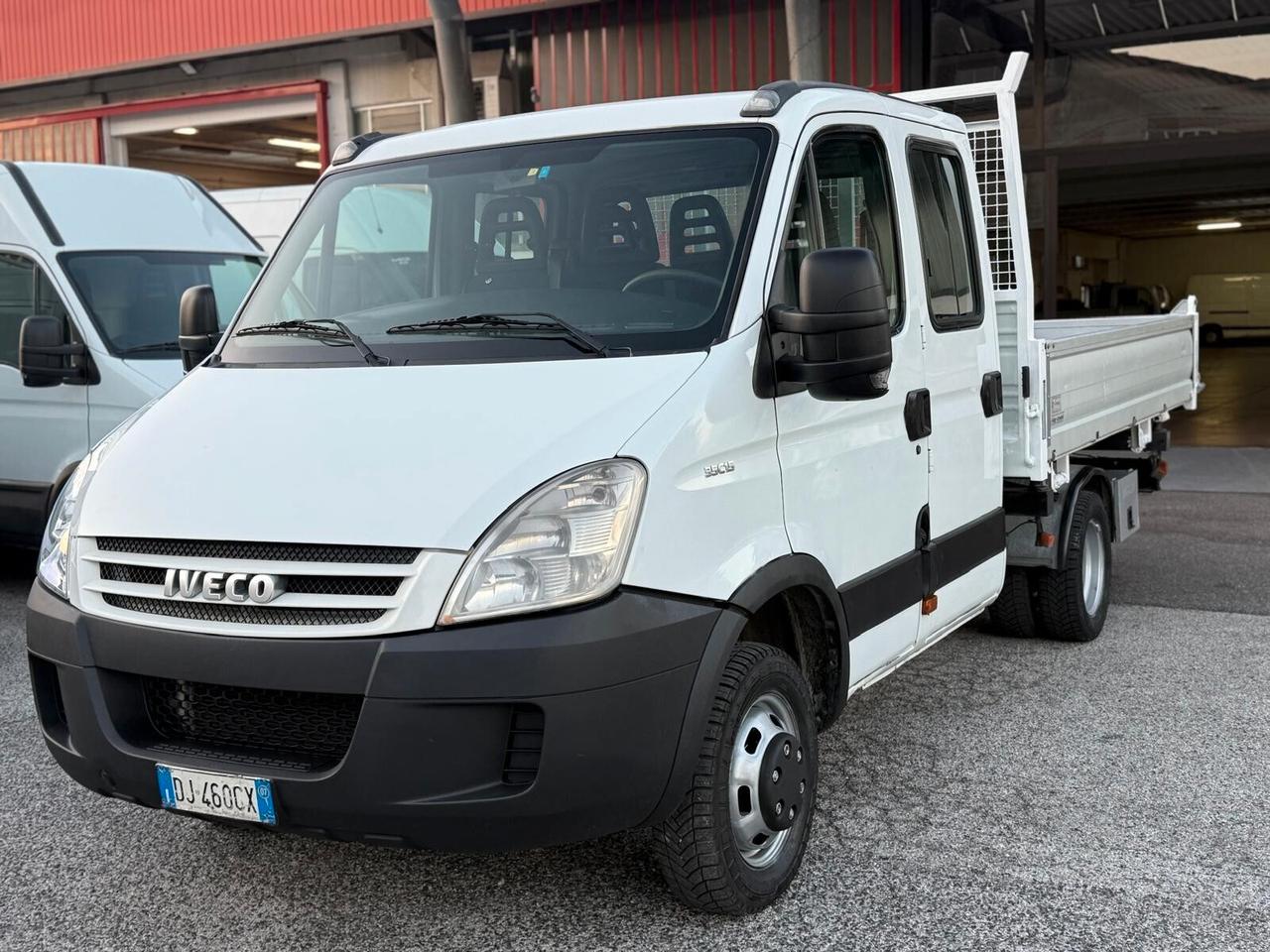 IVECO DAILY 35C 15 RIBALTABILE TRILATERALE