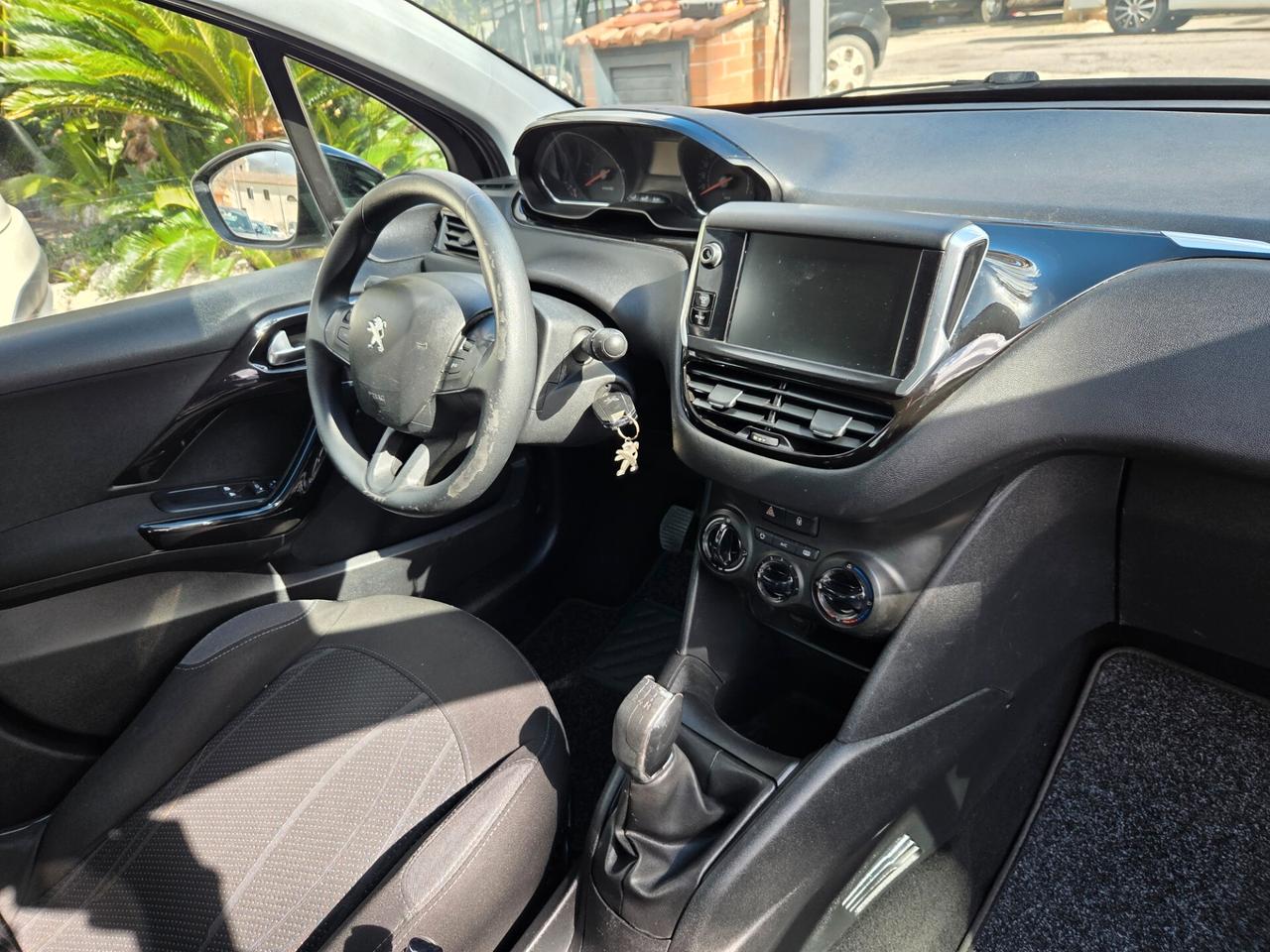 Peugeot 208 1.4 HDi 68 CV 5 porte Active