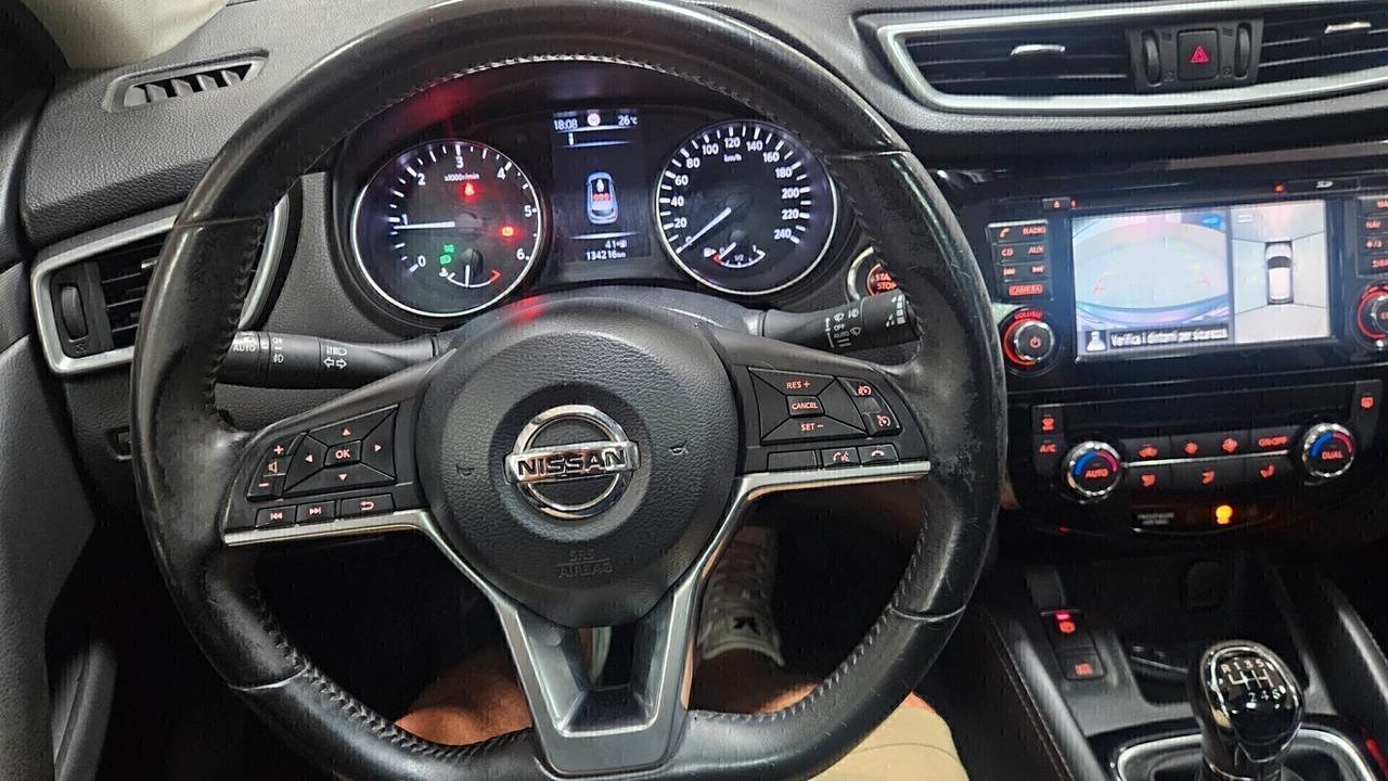 Nissan Qashqai 1.5 dCi N-Connecta