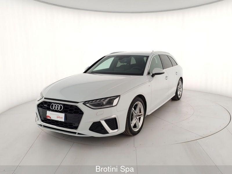 Audi A4 Avant 40 TDI S tronic S line edition