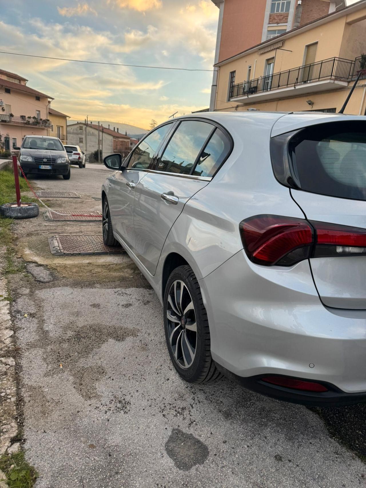 Fiat Tipo 1.3 Mjt S&S 5 porte Lounge