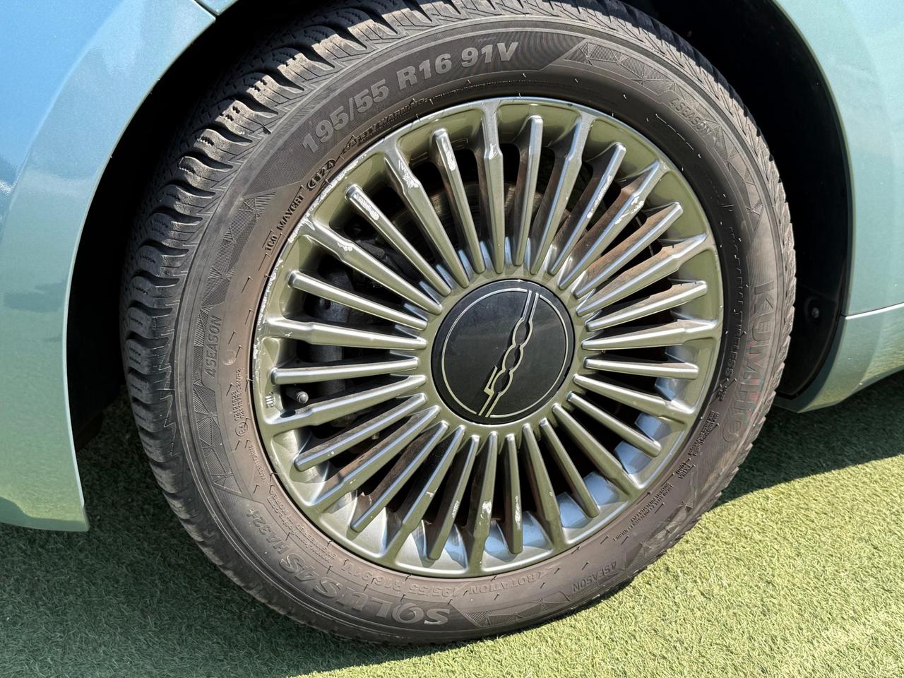 Fiat 500e 3+1 3+1 42 kWh Icon 28000KM UNIPROPRIETARIO