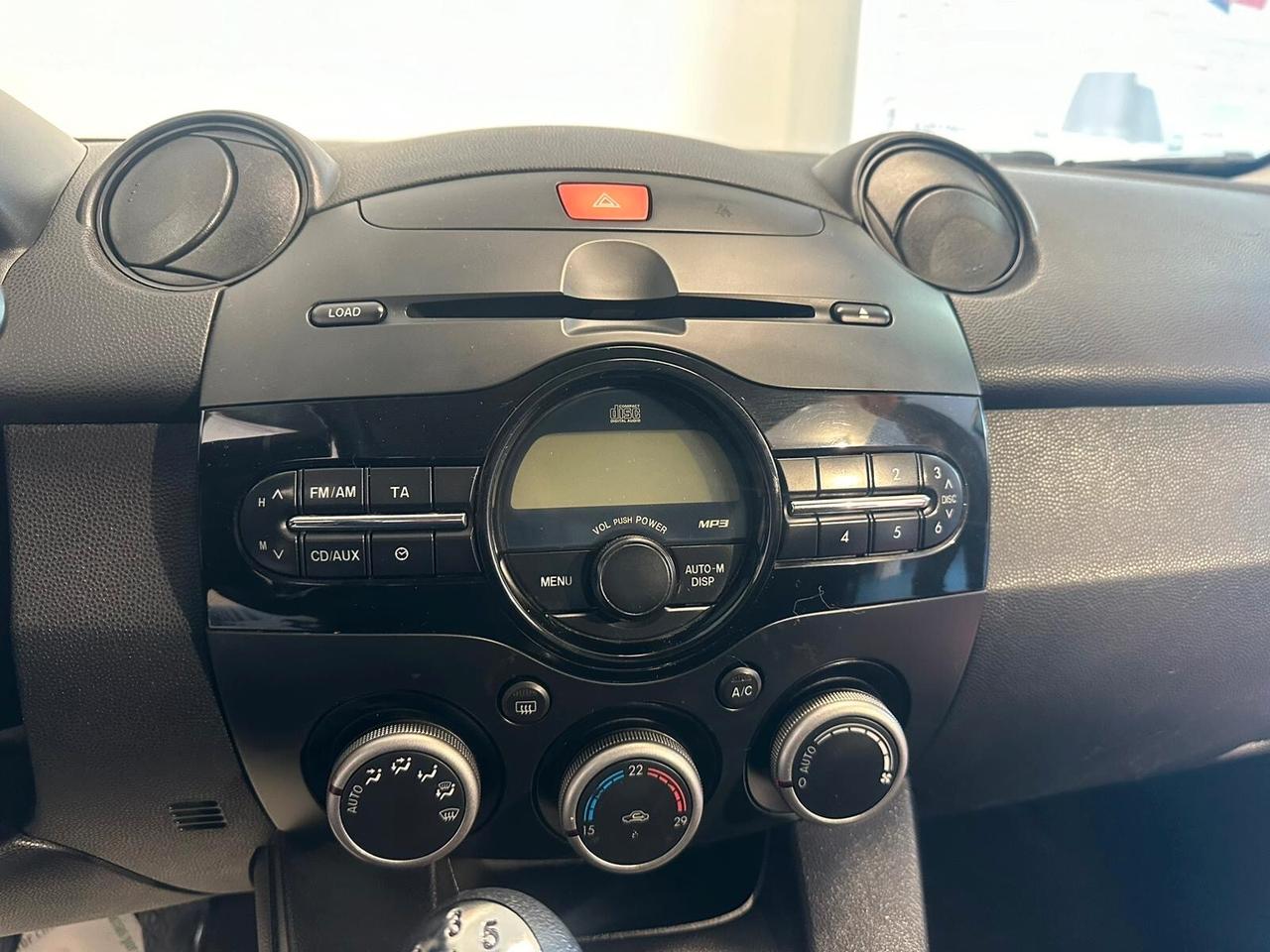 Mazda 2 1.3 16V 75CV 5p. Trendy