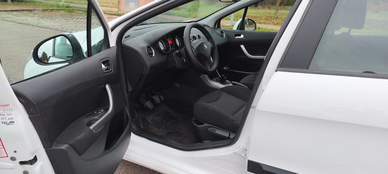 Peugeot 308 1.6 VTi 120CV 5p. Active