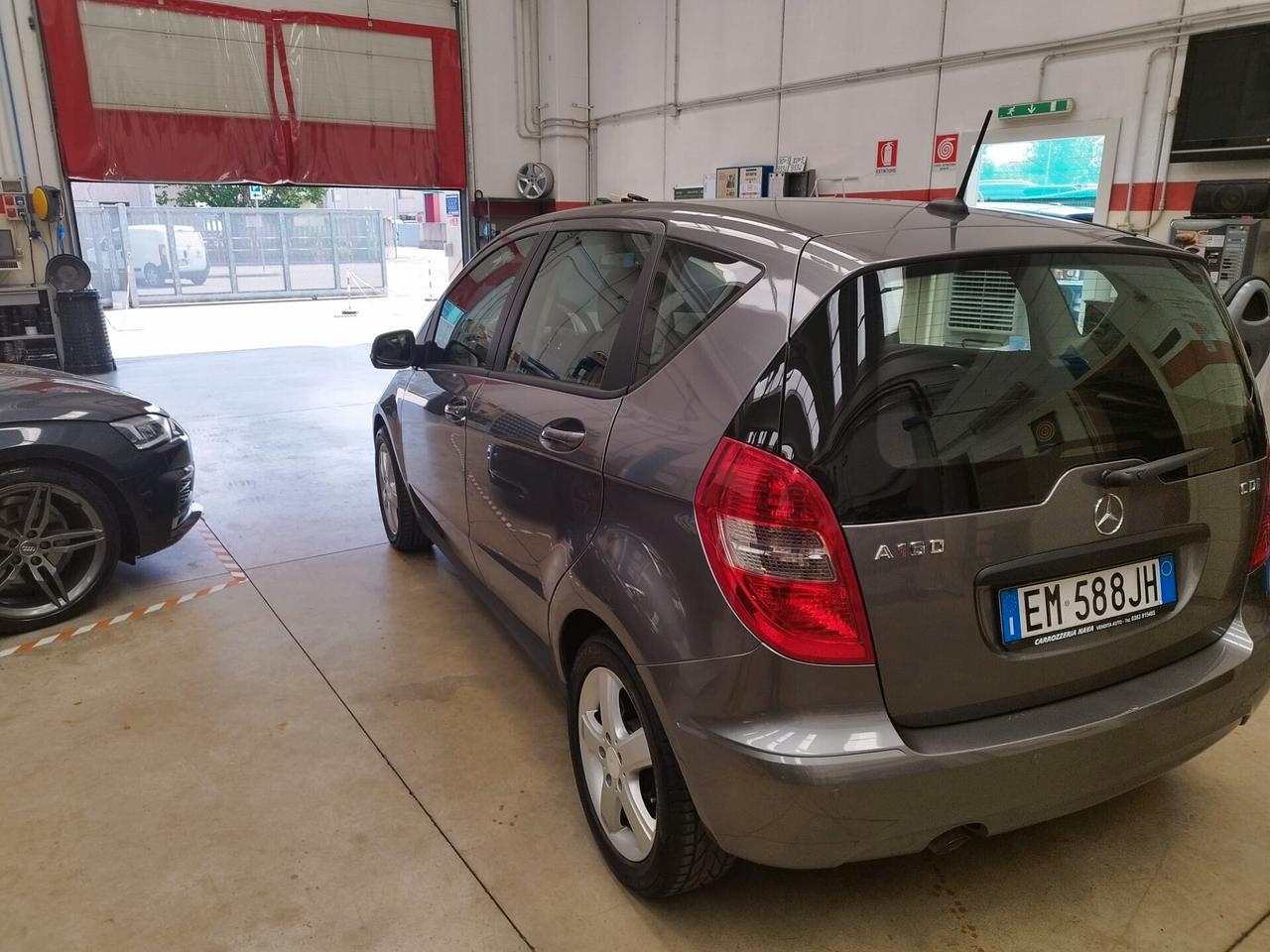 Mercedes-benz A 160 CDI BlueEFFICIENCY Premium