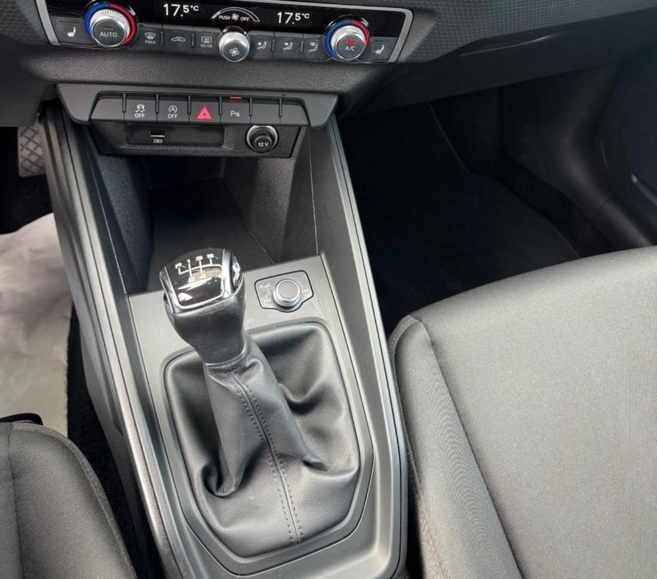 Audi A1 SPB 25TFSI Advanced Cambio Manuale Fari Matrix