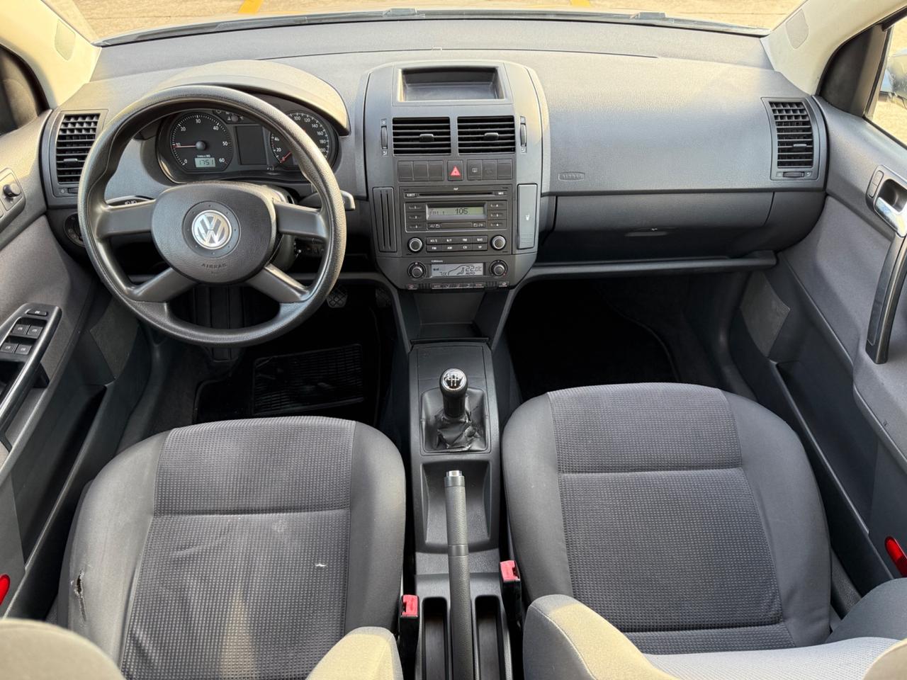 Volkswagen Polo 1.4/69CV TDI 5p. Sportline NEOPATENTI