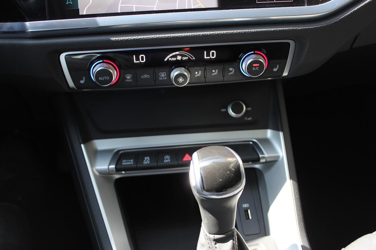 Audi Q3 SPB 35 TFSI SPORTBACK S-TRONIC