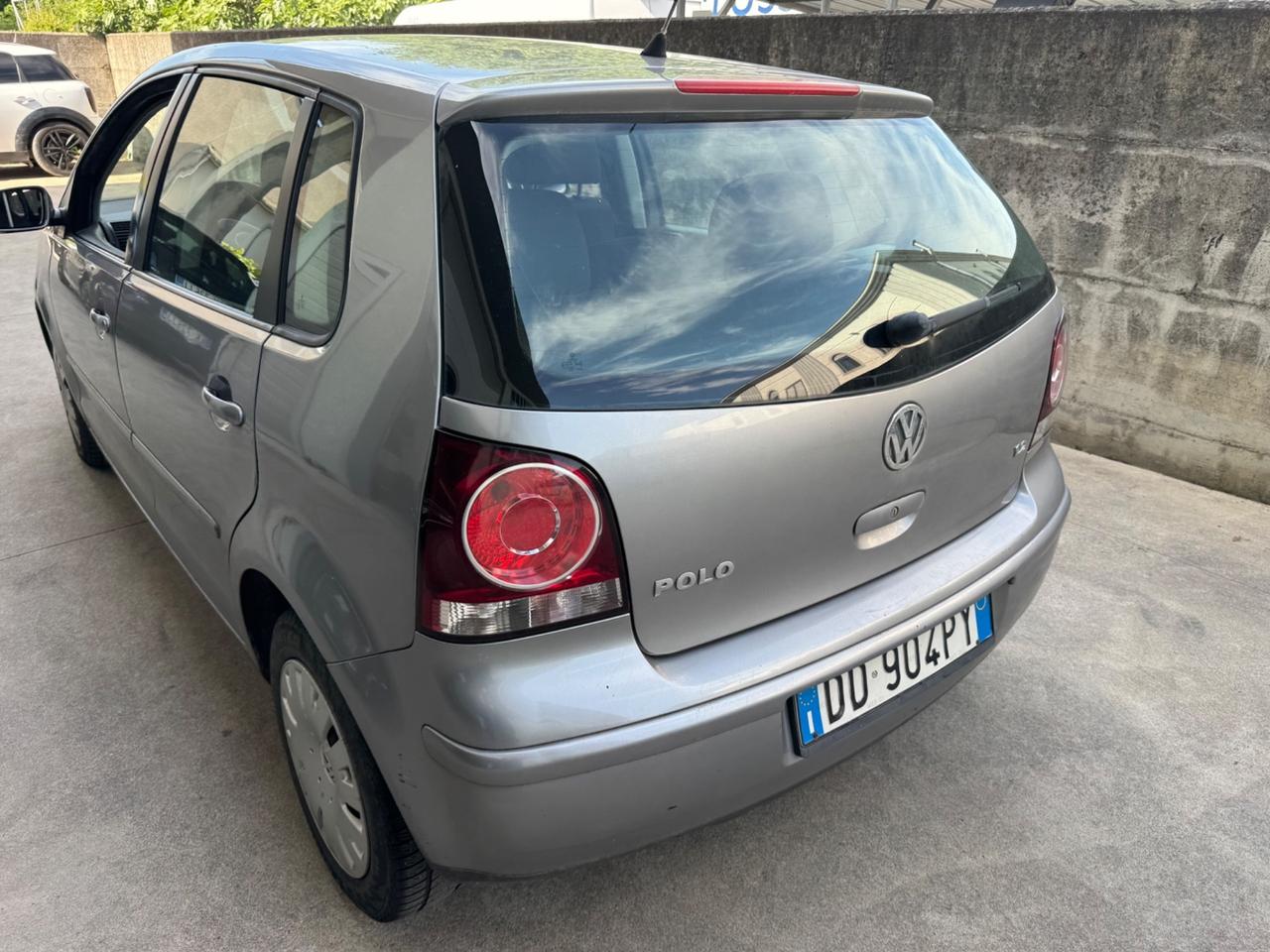 Volkswagen Polo 1.2/60CV 5p. Trendline