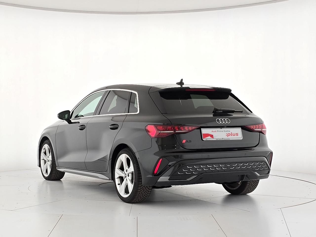 Audi A3 sportback 2.0 tdi s line edition 150cv s-tronic