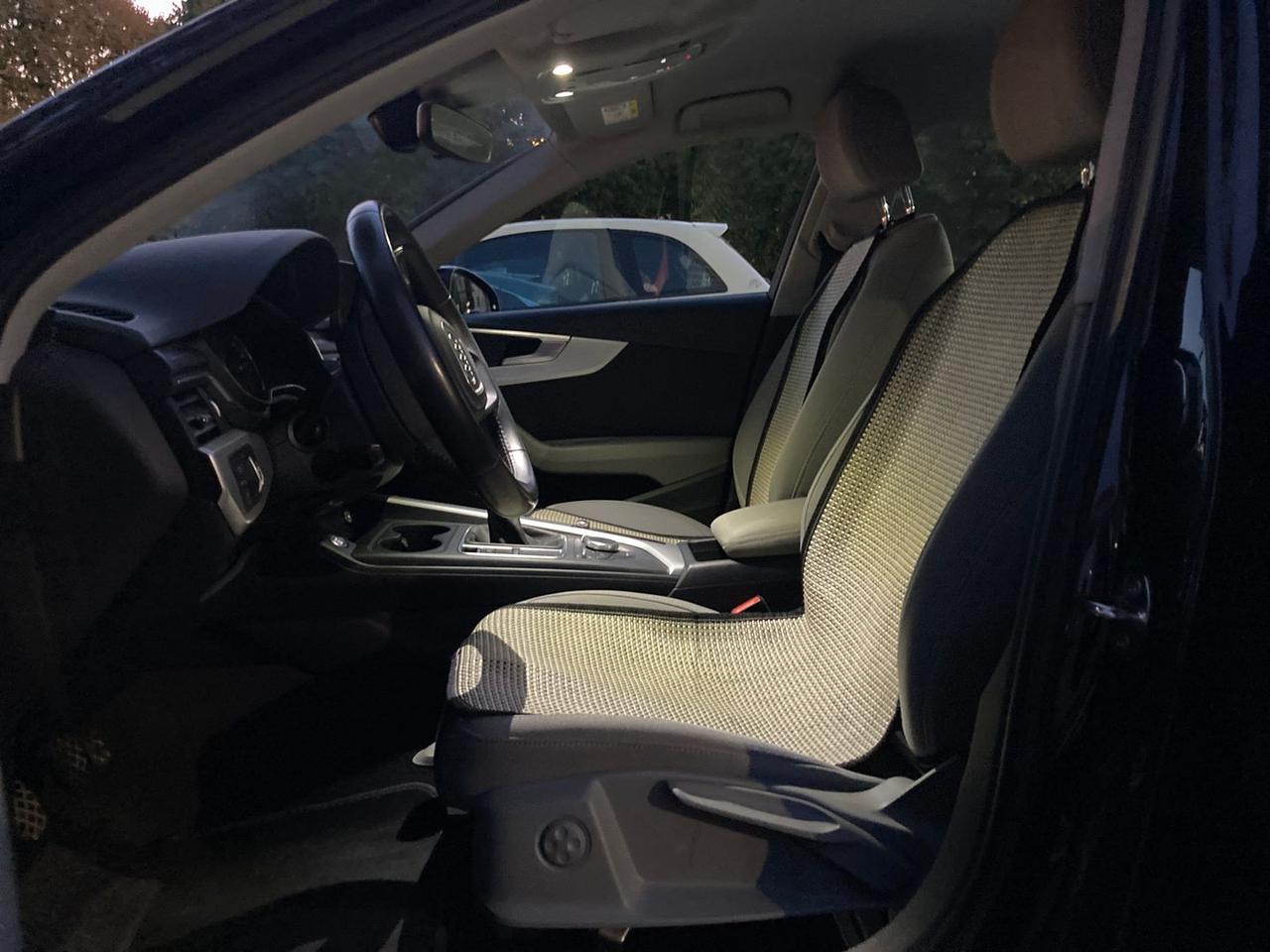 Audi A4 2.0 35 TDI Business #7324