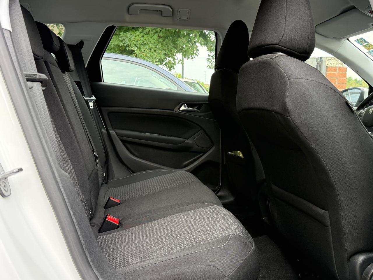 Peugeot 308 BlueHDi 100 S&S SW Business