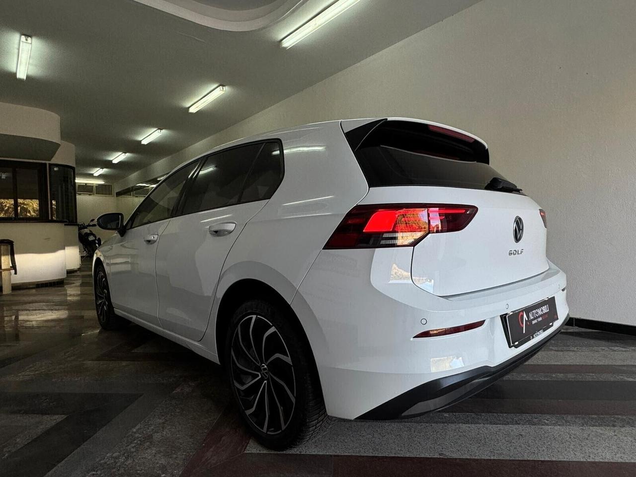 Volkswagen Golf 2.0 TDI SCR Style