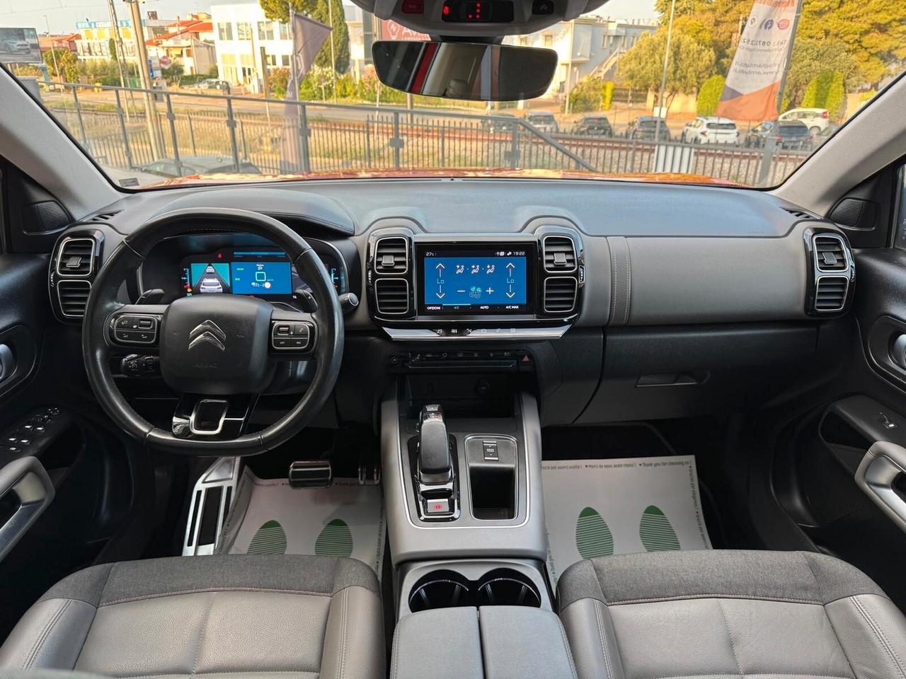 Citroen C5 Aircross Hybrid 225 E-EAT8 Shine