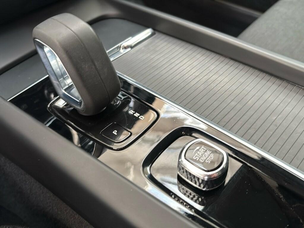 Volvo V60 2.0 B4 Momentum Business