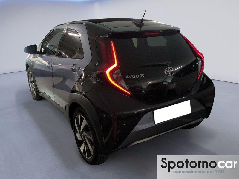 Toyota Aygo X 1.0B (72 CV) Lounge Air S-CVT