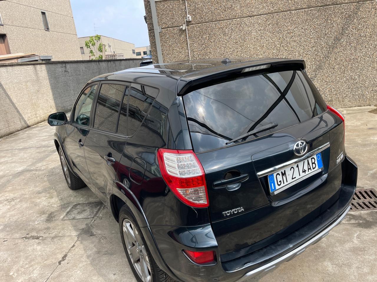 TOYOTA RAV4 CROSSOVER 2.2 D-Cat 150CV AUTOMATICO 4X4
