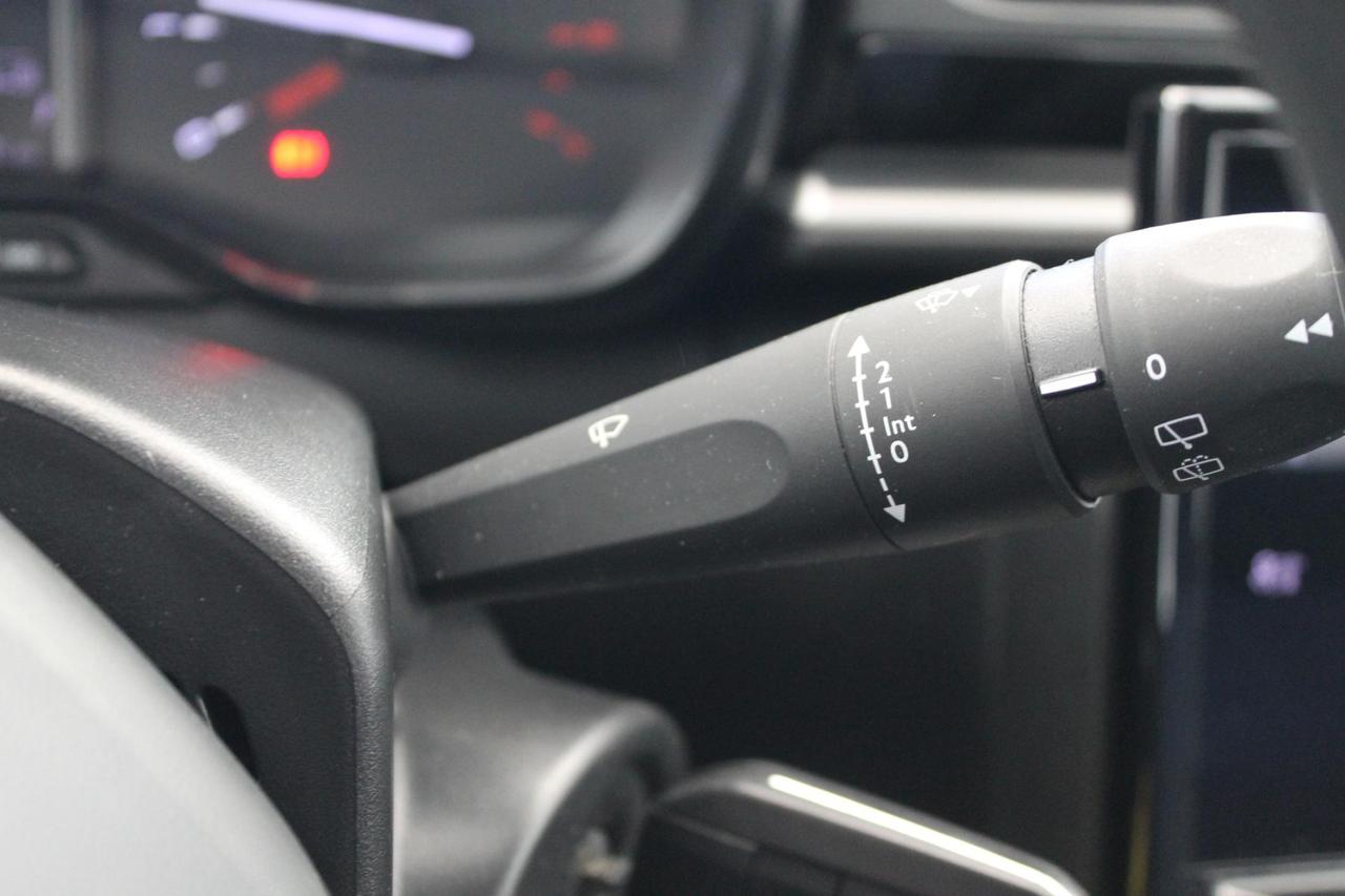 Citroen C3 1.2 puretech SHINE PLUS NAVI 83 Cv.